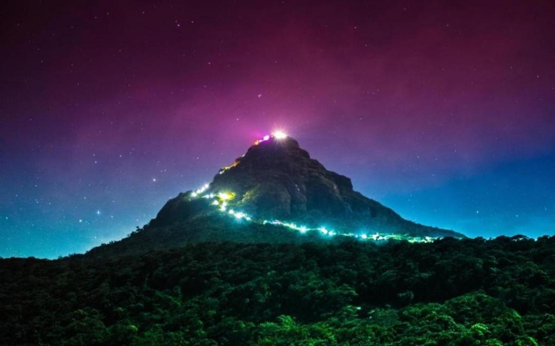 Subash Hotel Nallathanniya Exteriér fotografie