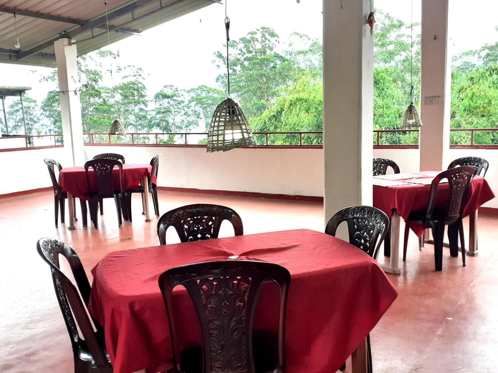 Subash Hotel Nallathanniya Exteriér fotografie